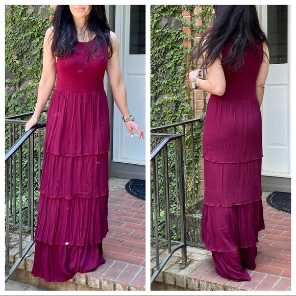 BEAUTIFUL BURGUNDY LAYERED TANK MAXI DRESS - Picture 4 of 9